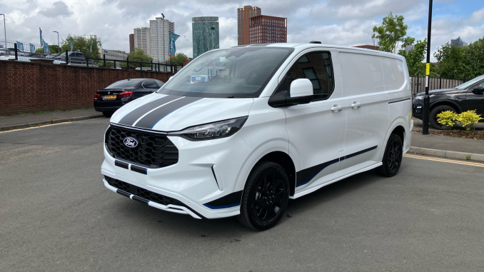 Ford Transit Custom 320 L1 Diesel Fwd 2.0 EcoBlue 150ps H1 Van Sport - Image 23